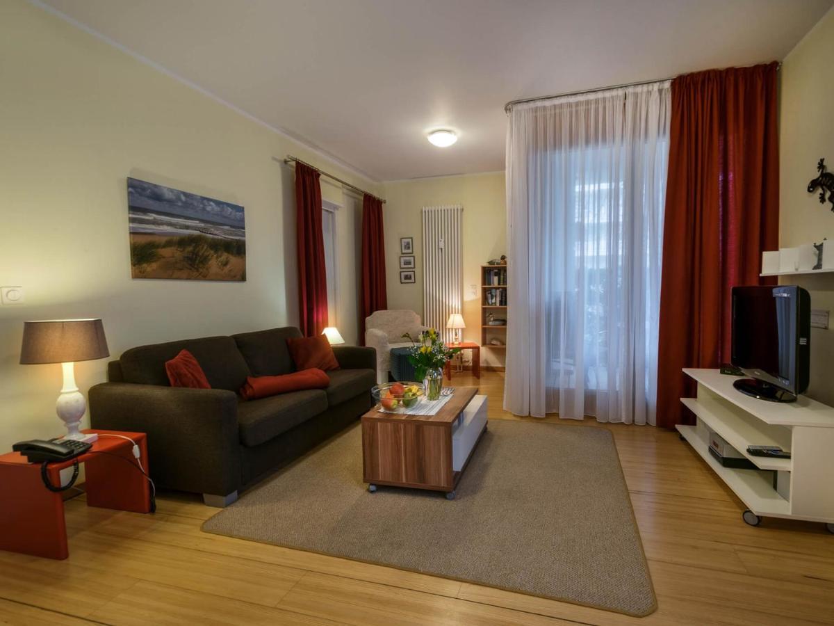 Apartment Kaiservillen - Mit 1 Schlafzimmer Und Terrasse D204